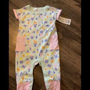 Cloud island 0-3 m jumpsuit + bib NWT